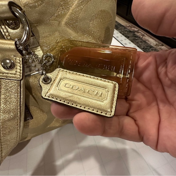 Authentic Coach Poppy Gold 2in1 Style Satchel bag - Picture 8 of 13